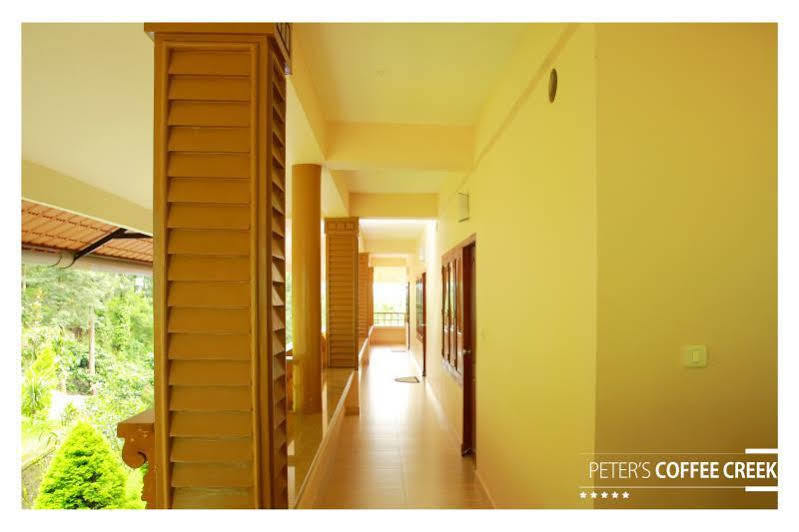 Peter'S Coffee Creek Nature Resort Meppādi Εξωτερικό φωτογραφία